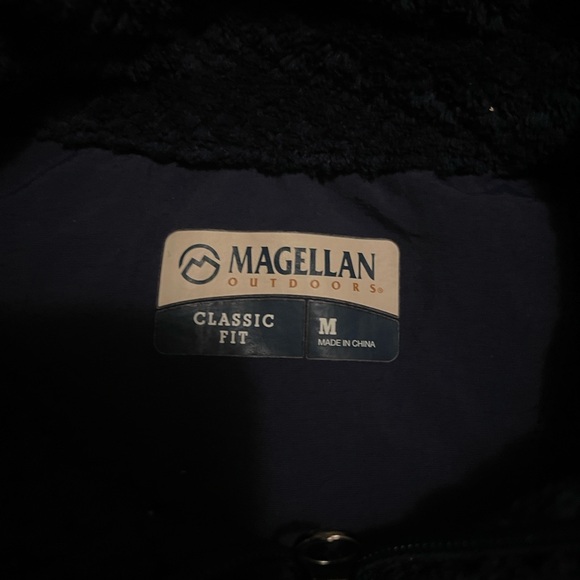 Magellan Outdoors sweater - Picture 4 of 4